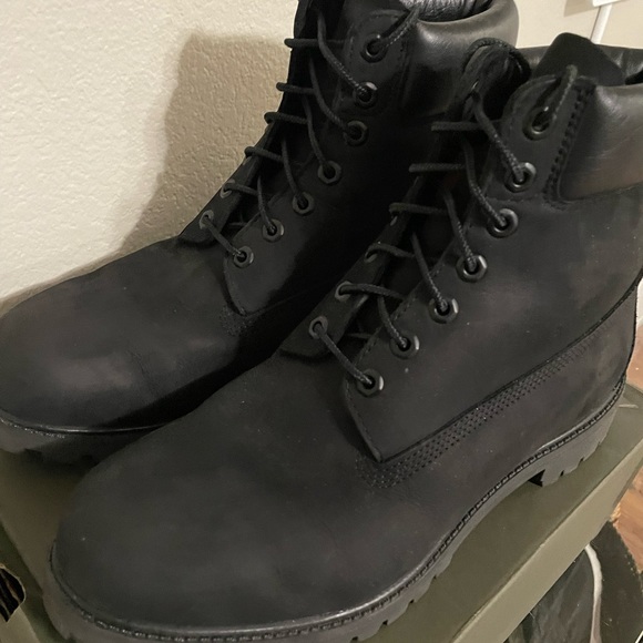 Timberland Boots - Picture 4 of 7